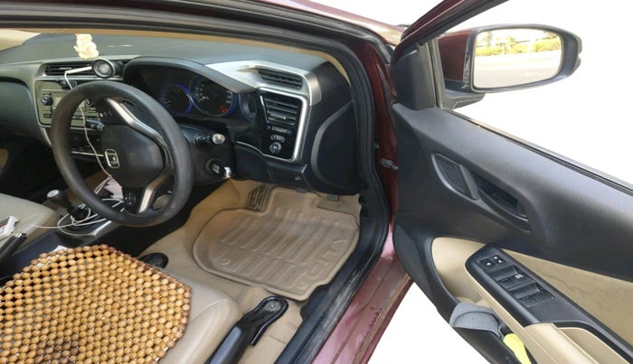 2014 Honda City 1.5L I-VTEC SV, Petrol, Manual, 1,11,263 km, interior
