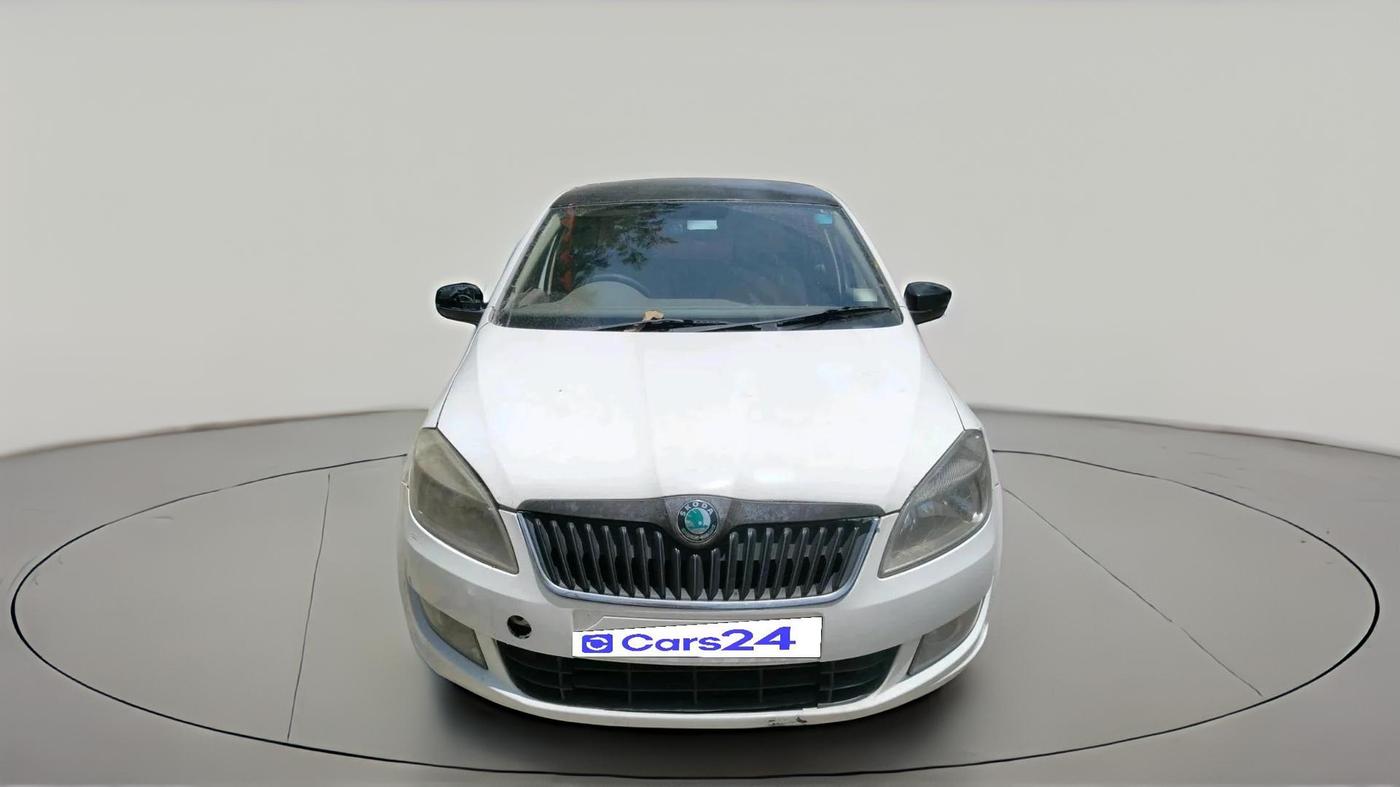 2012 Skoda Rapid AMBITION 1.6 TDI CR MT, Diesel, Manual, 1,50,384 km, exterior