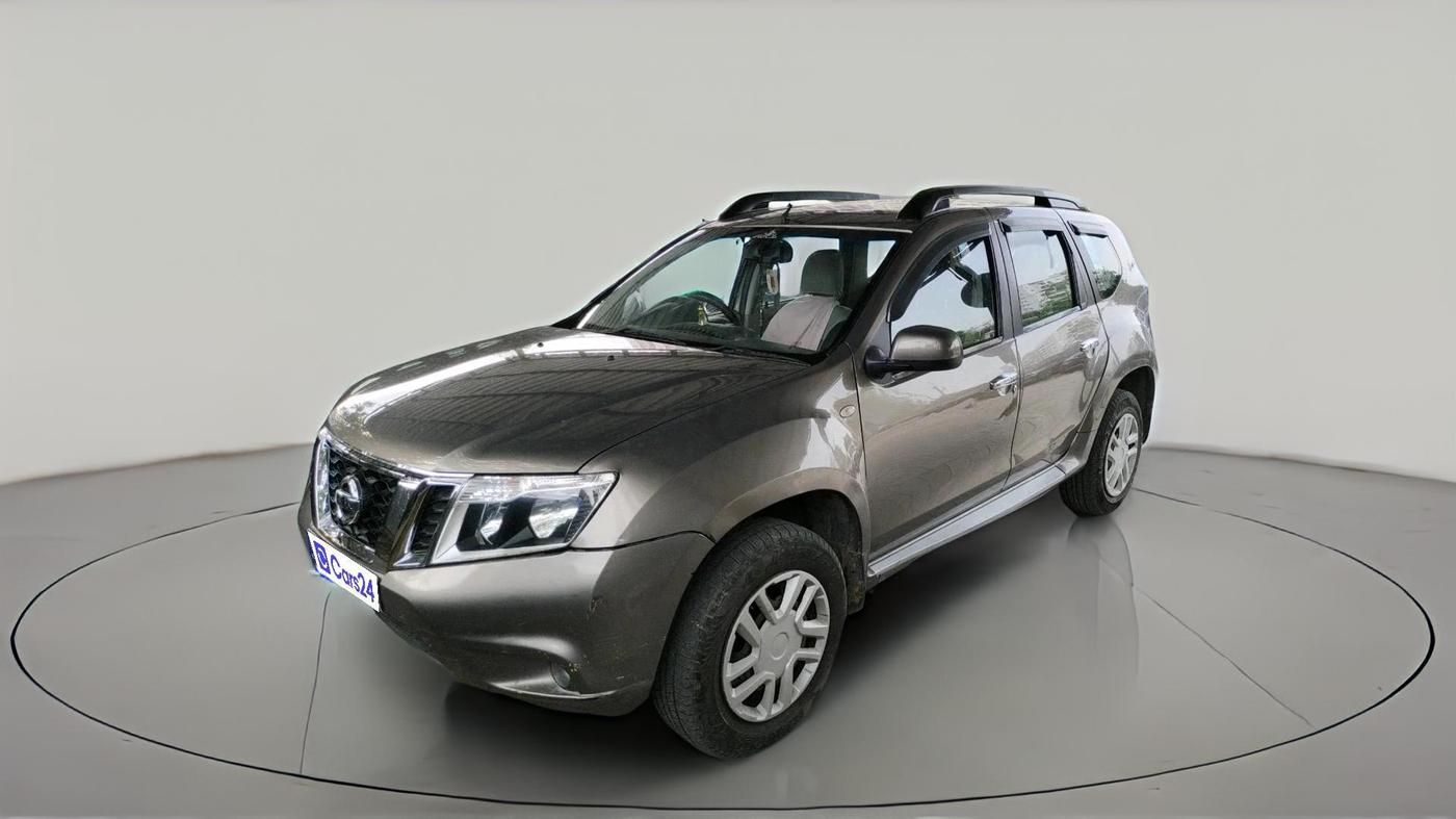 2014 Nissan Terrano XL (D), Diesel, Manual, 1,03,564 km, exterior