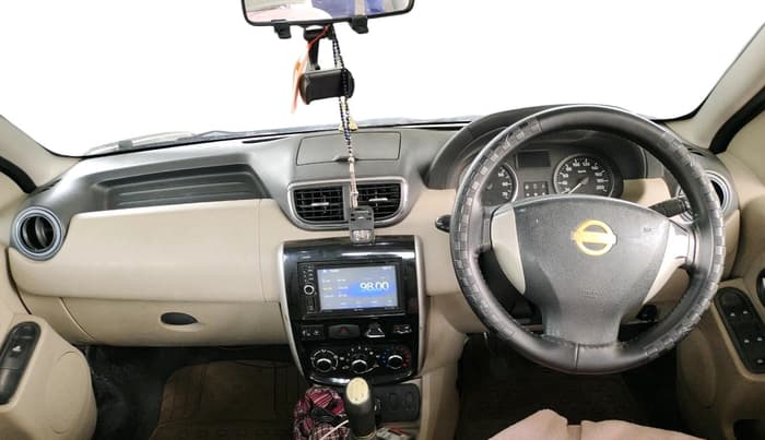 2014 Nissan Terrano XL (D), Diesel, Manual, 1,03,564 km, interior