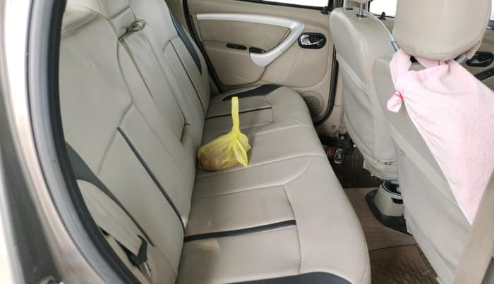 2014 Nissan Terrano XL (D), Diesel, Manual, 1,03,564 km, interior