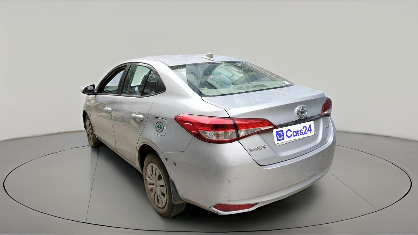 2018 Toyota YARIS G CVT, Petrol, Automatic, 1,67,260 km, exterior