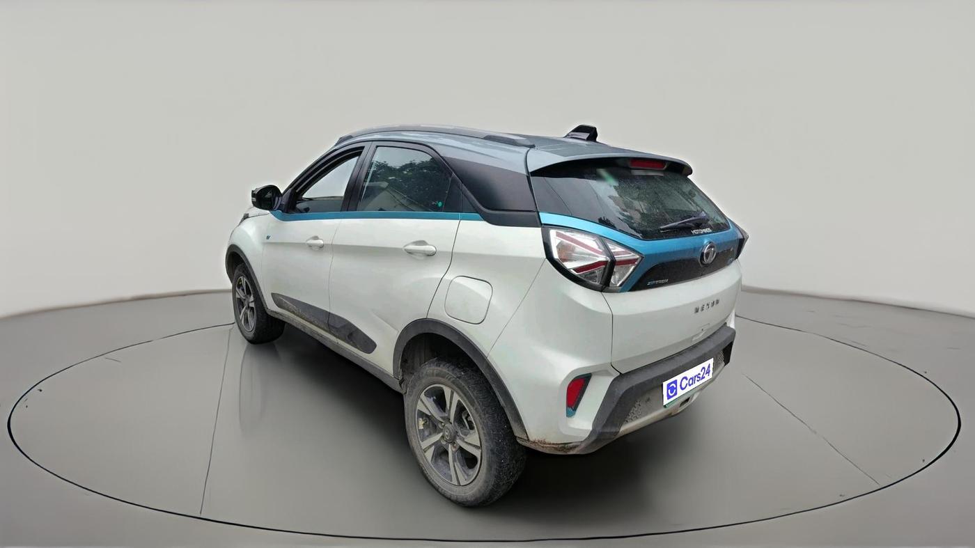 2023 Tata NEXON EV XZ PLUS LUX, Electric, Automatic, 72,163 km, exterior