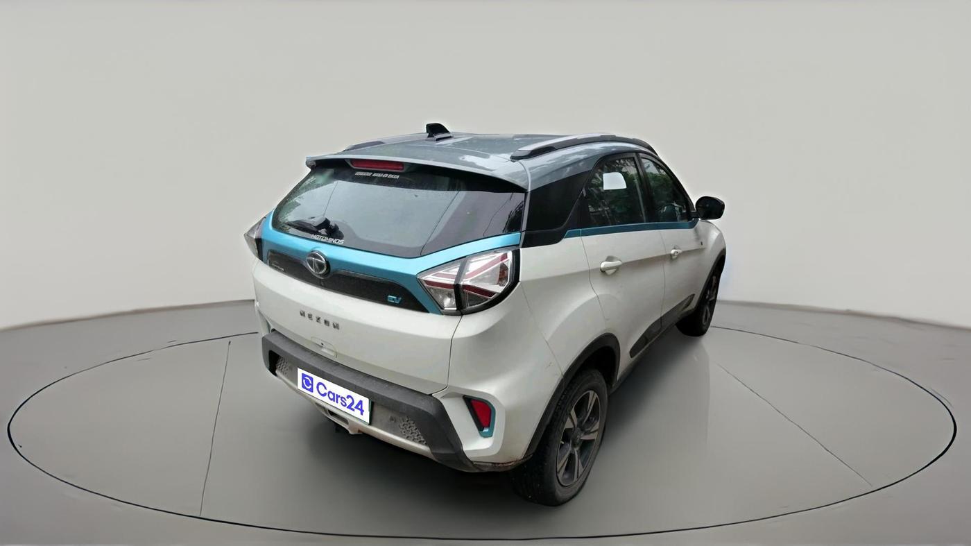 2023 Tata NEXON EV XZ PLUS LUX, Electric, Automatic, 72,163 km, exterior