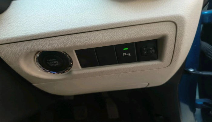 2017 Maruti IGNIS ALPHA 1.2, Petrol, Manual, 42,854 km, interior