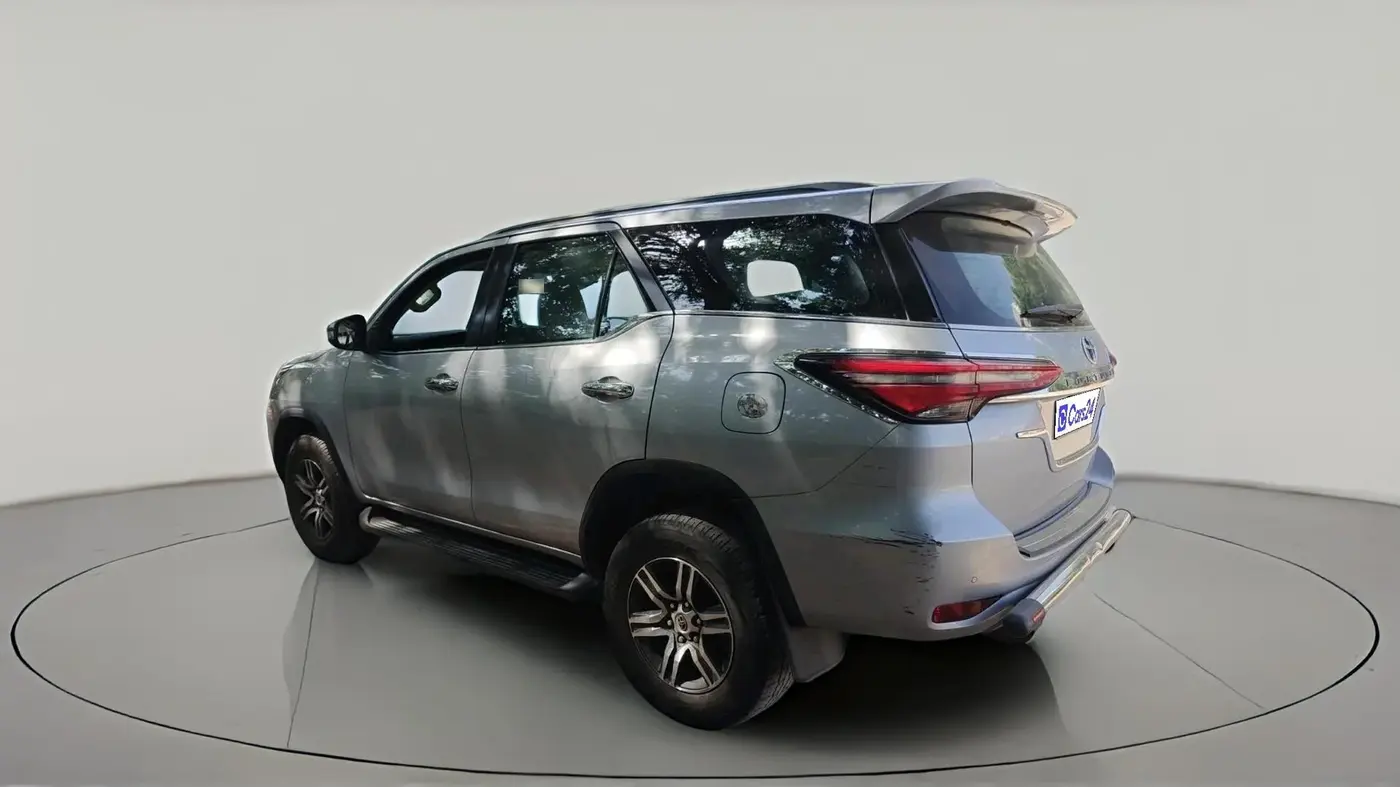 2021 Toyota Fortuner 4X2 MT 2.8 DIESEL, Diesel, Manual, 1,86,756 km, exterior