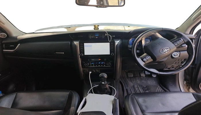 2021 Toyota Fortuner 4X2 MT 2.8 DIESEL, Diesel, Manual, 1,86,756 km, interior
