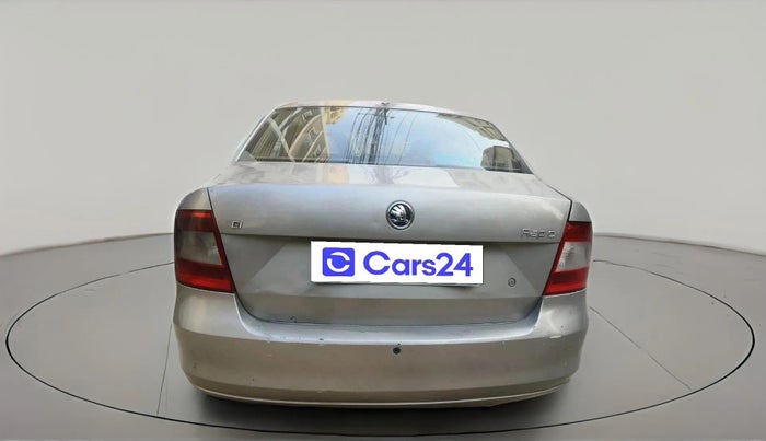 2012 Skoda Rapid AMBITION 1.6 TDI CR MT, Diesel, Manual, 1,93,425 km, exterior