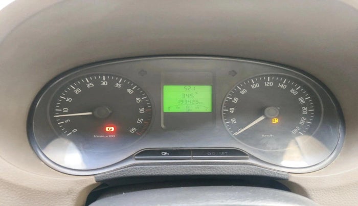 2012 Skoda Rapid AMBITION 1.6 TDI CR MT, Diesel, Manual, 1,93,425 km, interior