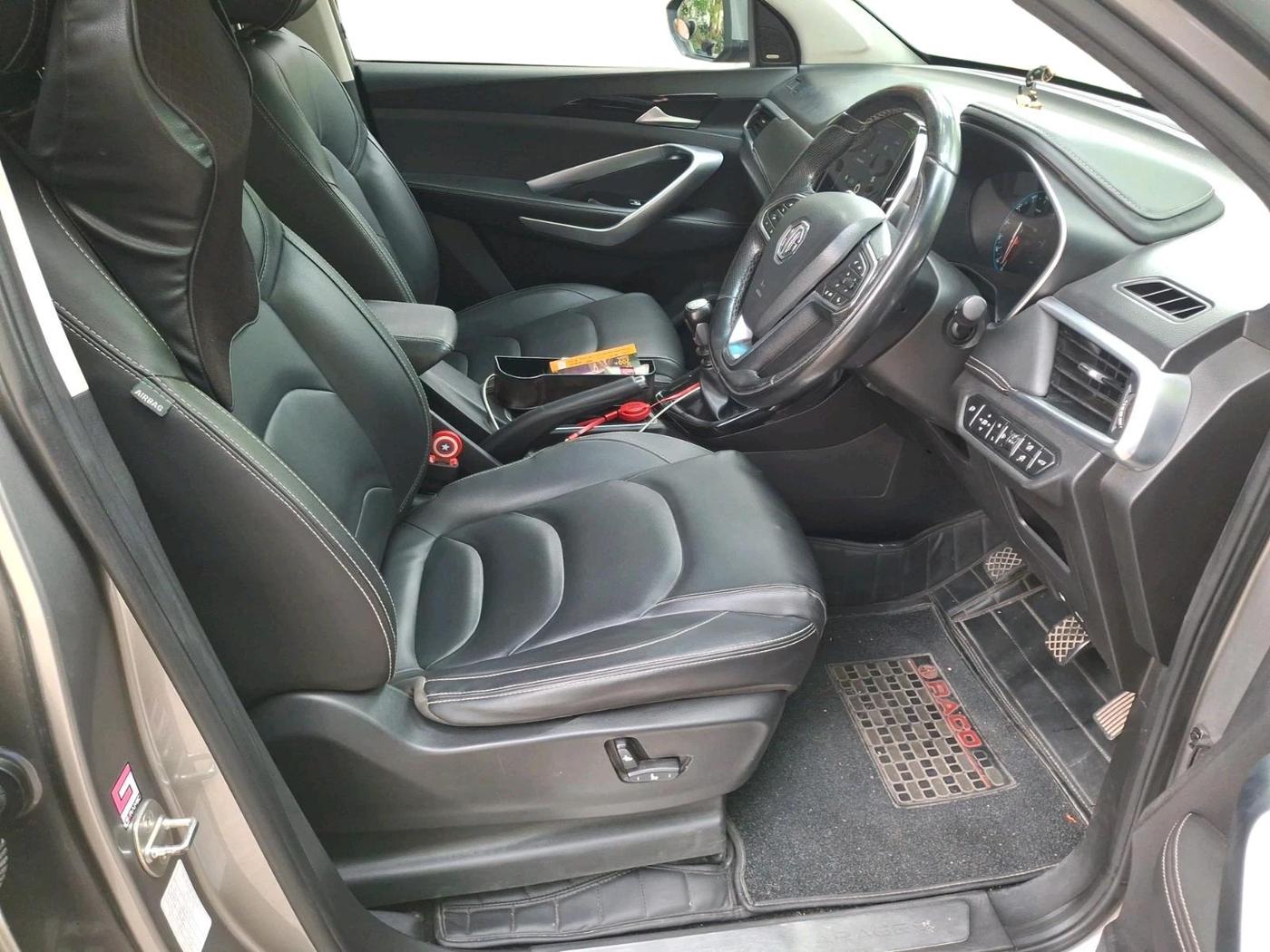 2019 MG HECTOR SHARP 2.0 DIESEL, Diesel, Manual, 1,00,717 km, interior