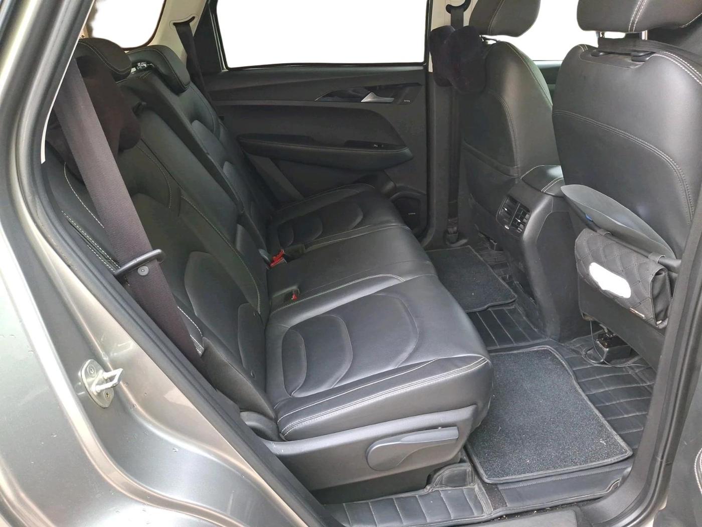 2019 MG HECTOR SHARP 2.0 DIESEL, Diesel, Manual, 1,00,717 km, interior