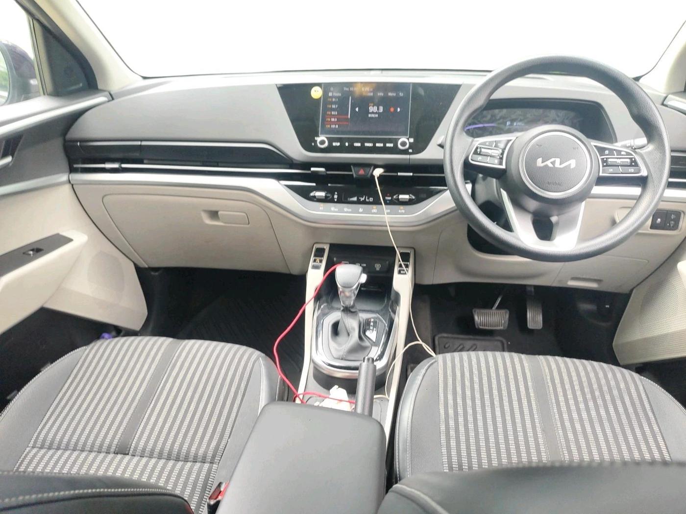 2023 KIA CARENS PRESTIGE PLUS 1.4 PETROL DCT 7 STR, Petrol, Automatic, 15,824 km, interior