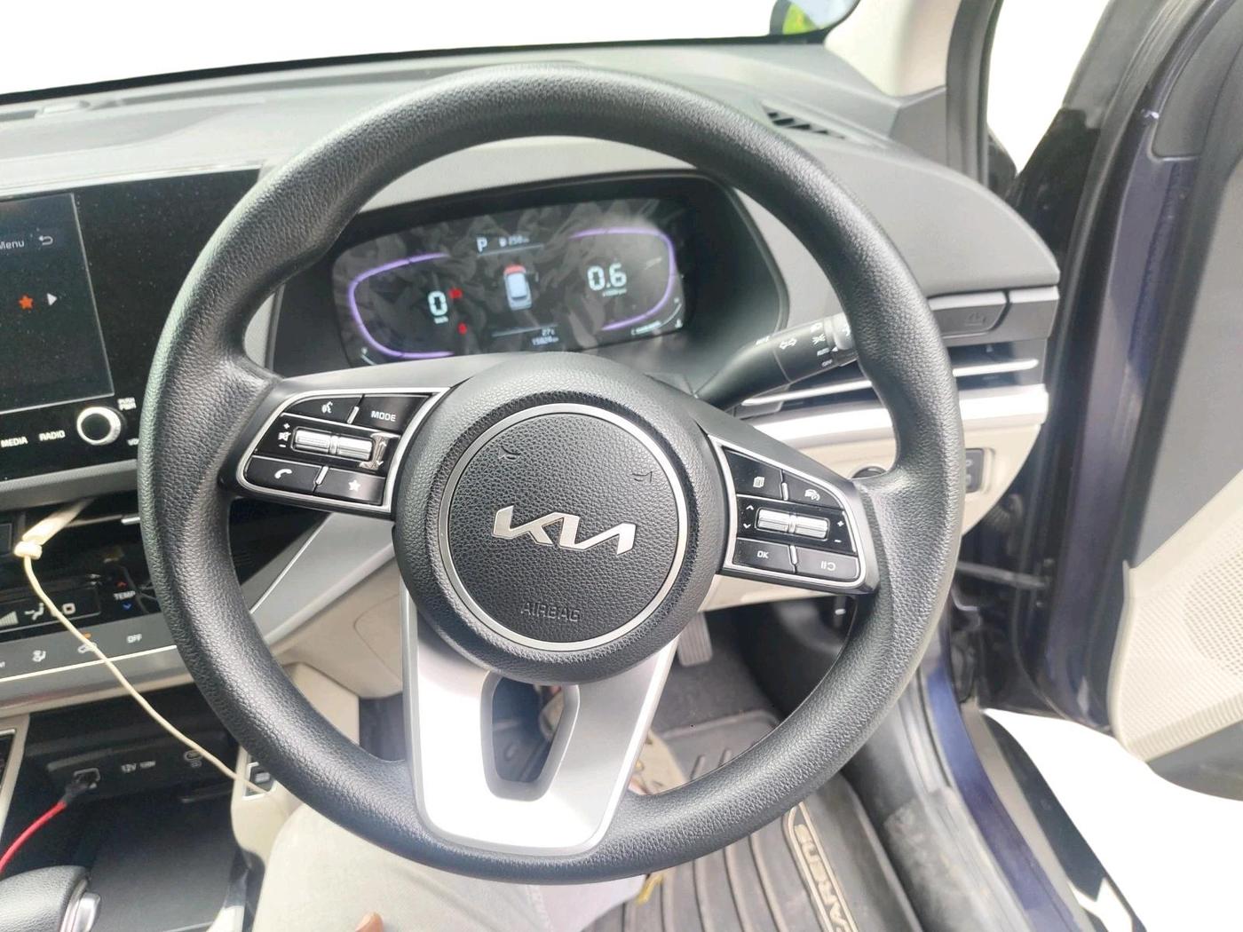 2023 KIA CARENS PRESTIGE PLUS 1.4 PETROL DCT 7 STR, Petrol, Automatic, 15,824 km, interior