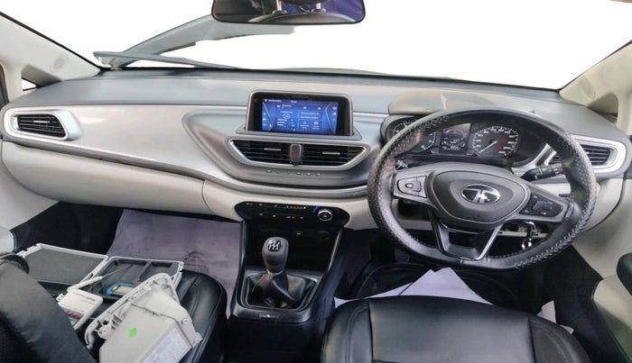 2024 Tata ALTROZ XM PLUS SUNROOF, Petrol, Manual, 18,858 km, interior