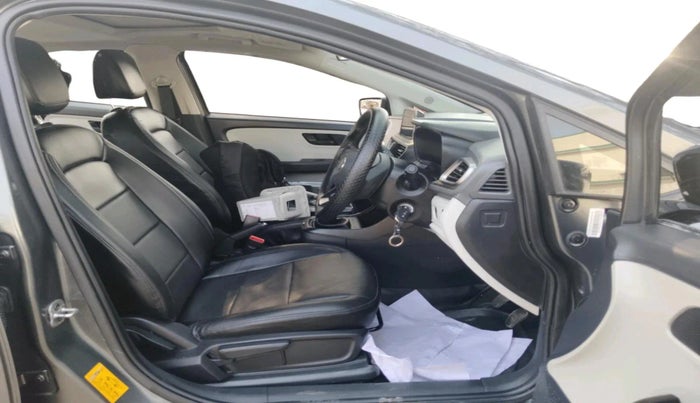 2024 Tata ALTROZ XM PLUS SUNROOF, Petrol, Manual, 18,858 km, interior