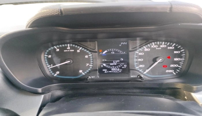 2024 Tata ALTROZ XM PLUS SUNROOF, Petrol, Manual, 18,858 km, interior