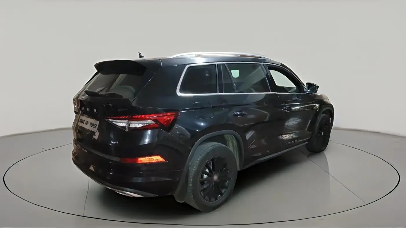 2023 Skoda Kodiaq L&K, Petrol, Automatic, 35,492 km, exterior