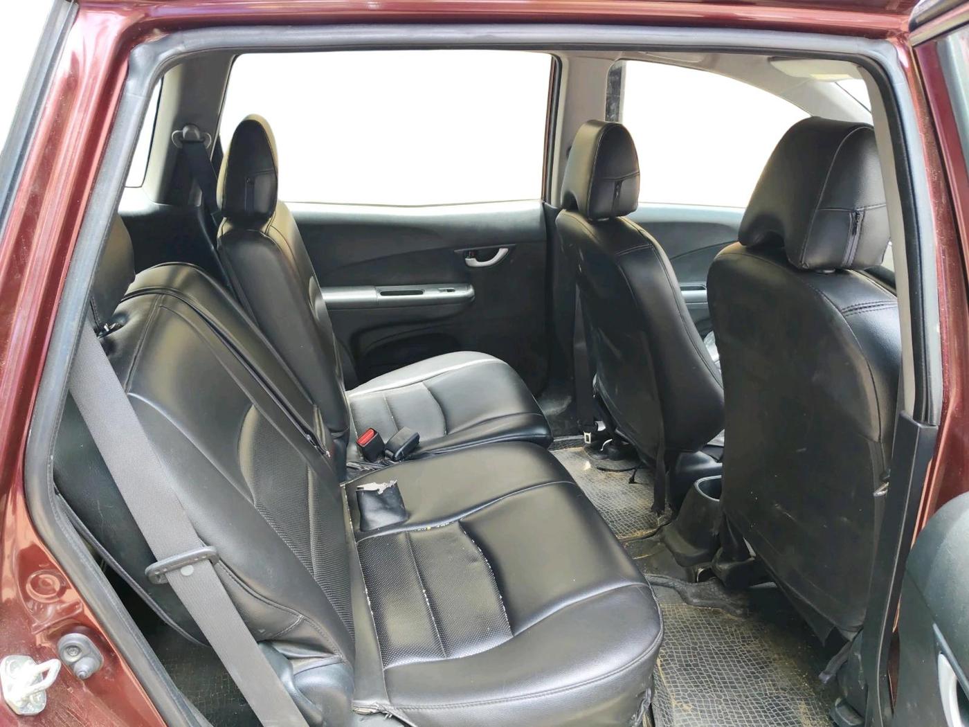 2017 Honda BR-V 1.5L I-VTEC S, Petrol, Manual, 1,08,855 km, interior