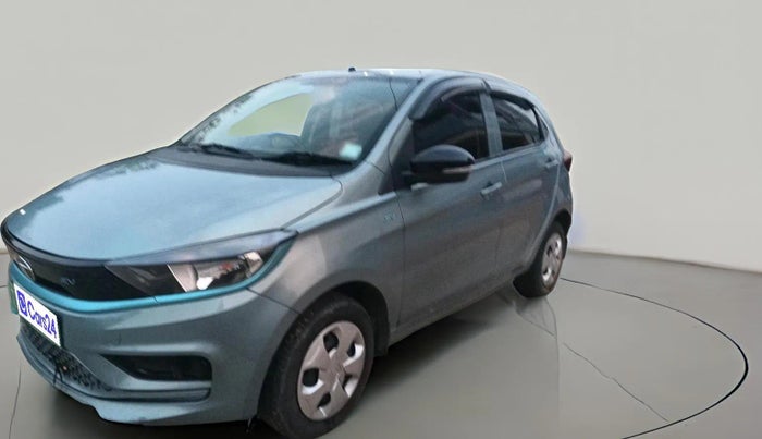2023 Tata TIAGO EV XT LONG RANGE, Electric, Automatic, 54,082 km, exterior