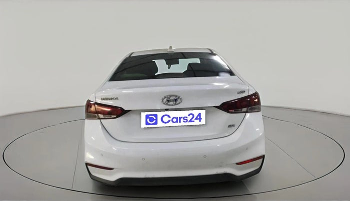 2018 Hyundai Verna 1.6 SX (O) CRDI MT, Diesel, Manual, 1,50,681 km, exterior