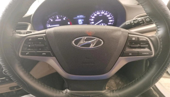 2018 Hyundai Verna 1.6 SX (O) CRDI MT, Diesel, Manual, 1,50,681 km, interior