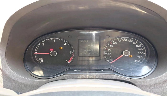 2017 Volkswagen Vento HIGHLINE DIESEL 1.5, Diesel, Manual, 1,22,946 km, interior