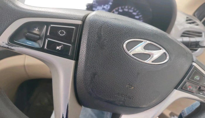 2012 Hyundai Verna FLUIDIC 1.6 CRDI EX, Diesel, Manual, 2,17,306 km, interior