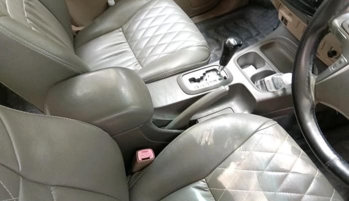 2013 Toyota Fortuner 3.0 4X2 AT, Diesel, Automatic, 2,42,792 km, interior