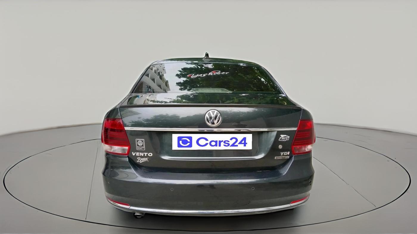 2018 Volkswagen Vento HIGHLINE 1.5 AT, Diesel, Automatic, 1,17,527 km, exterior