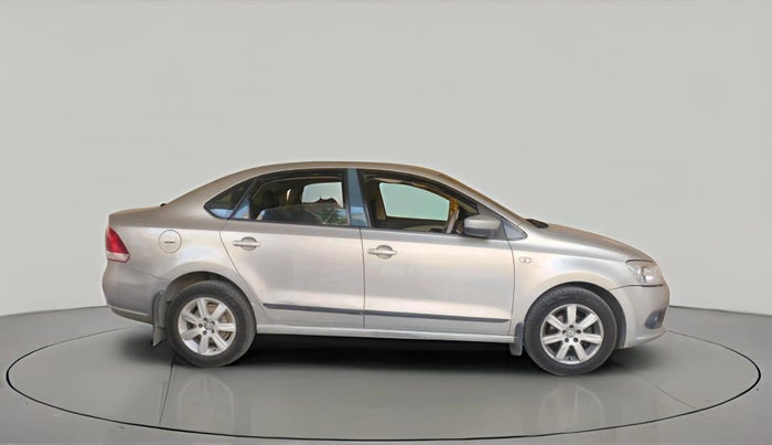 2011 Volkswagen Vento HIGHLINE 1.6 MPI, Petrol, Manual, 1,15,510 km, exterior