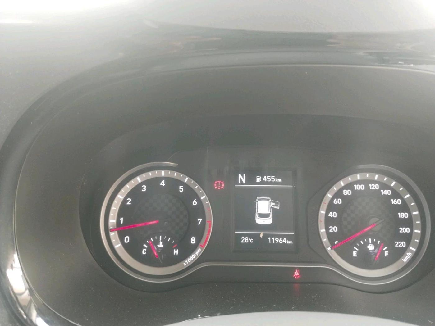 2023 Hyundai GRAND I10 NIOS SPORTZ AMT 1.2 KAPPA VTVT, Petrol, Automatic, 11,964 km, interior