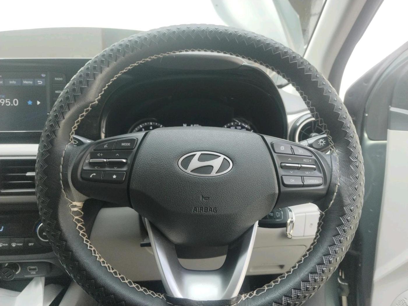 2023 Hyundai GRAND I10 NIOS SPORTZ AMT 1.2 KAPPA VTVT, Petrol, Automatic, 11,964 km, interior