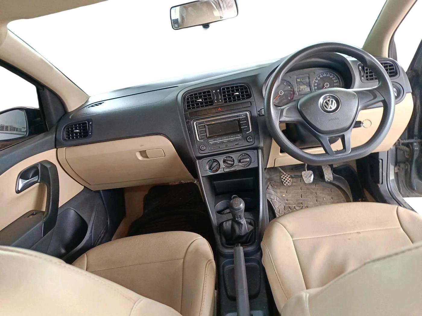 2016 Volkswagen Ameo COMFORTLINE 1.2L, Petrol, Manual, 86,658 km, interior