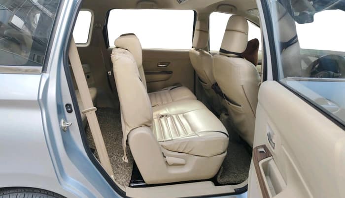 2022 Maruti Ertiga VXI SHVS, Petrol, Manual, 76,419 km, interior