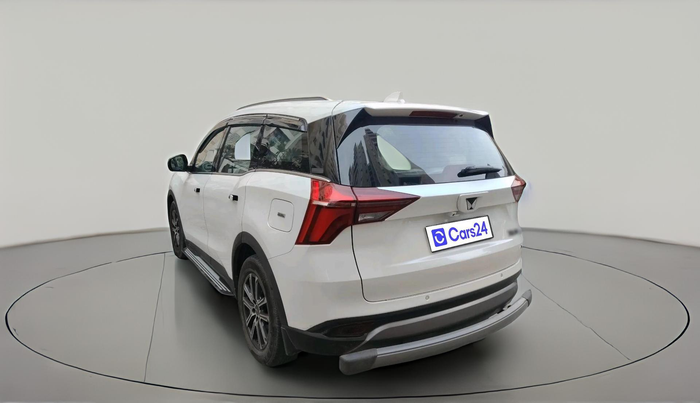 2023 Mahindra XUV700 AX 7 LUXURY P AT 7 STR, Petrol, Automatic, 50,439 km, exterior