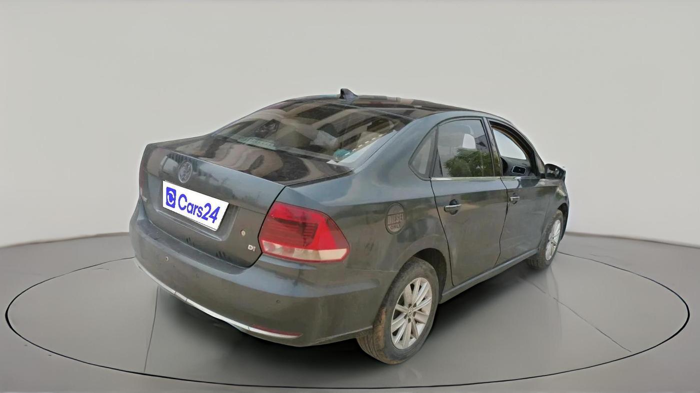 2016 Volkswagen Vento HIGHLINE 1.5 AT, Diesel, Automatic, 1,26,703 km, exterior