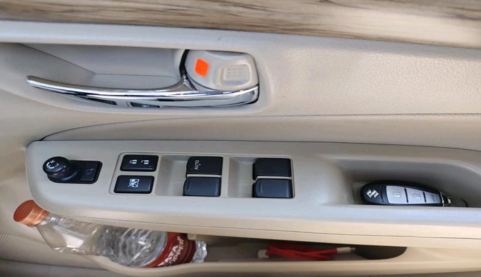 2020 Maruti Ciaz ALPHA 1.5 SHVS PETROL, Petrol, Manual, 1,09,085 km, interior