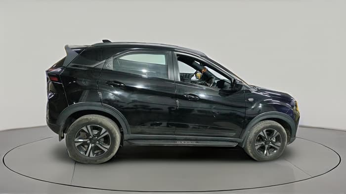 2024 Tata NEXON Fearless Plus S 1.2 Revotron 7DCA Dark Edition, Petrol, Automatic, 34,058 km, exterior