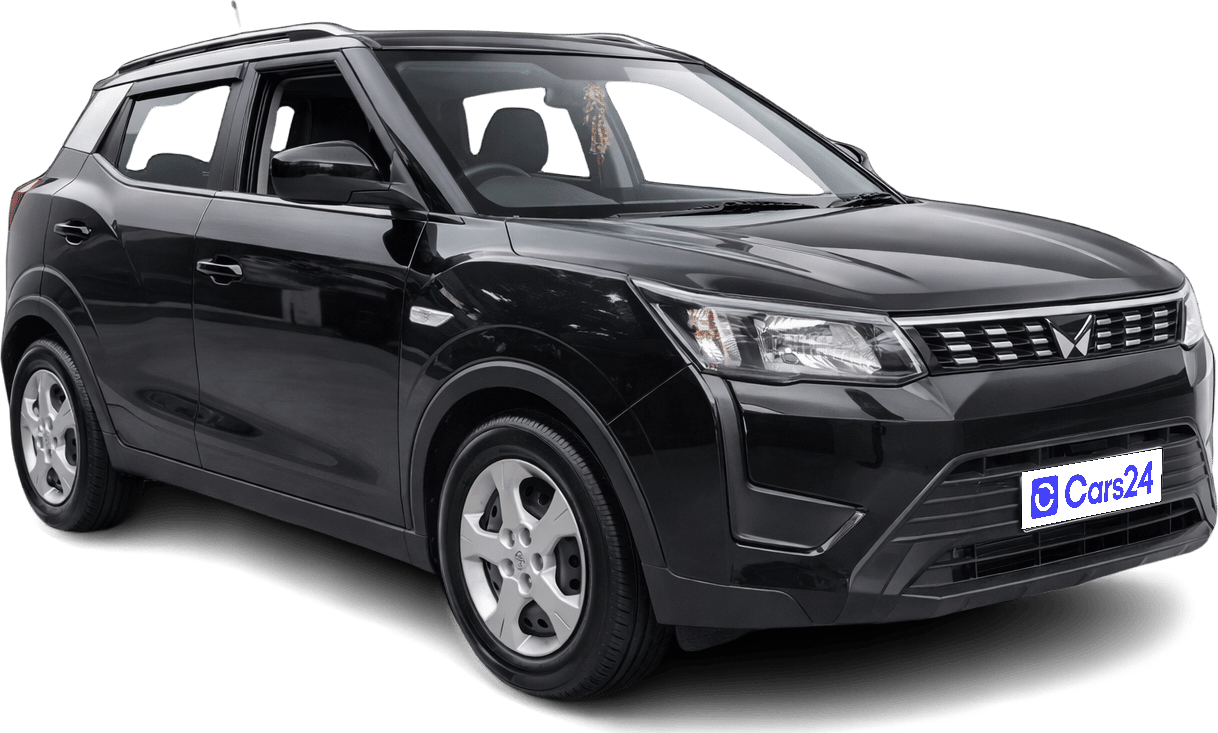 2023 Mahindra XUV300 - SUV - Diesel - Manual - ₹9.00 lakh