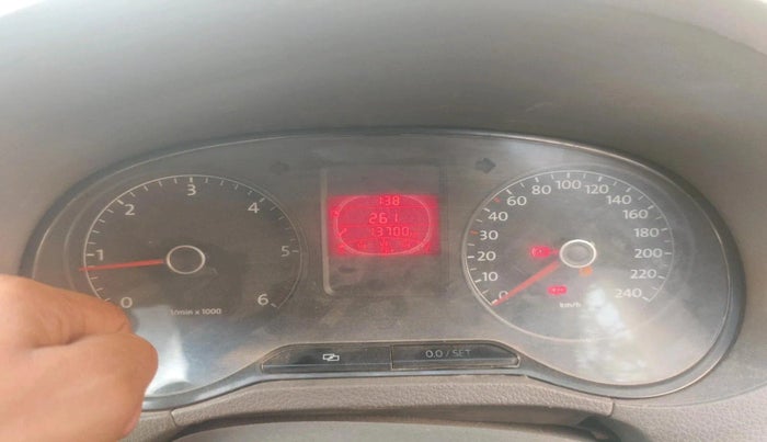 2011 Volkswagen Vento HIGHLINE DIESEL 1.6, Diesel, Manual, 13,600 km, interior