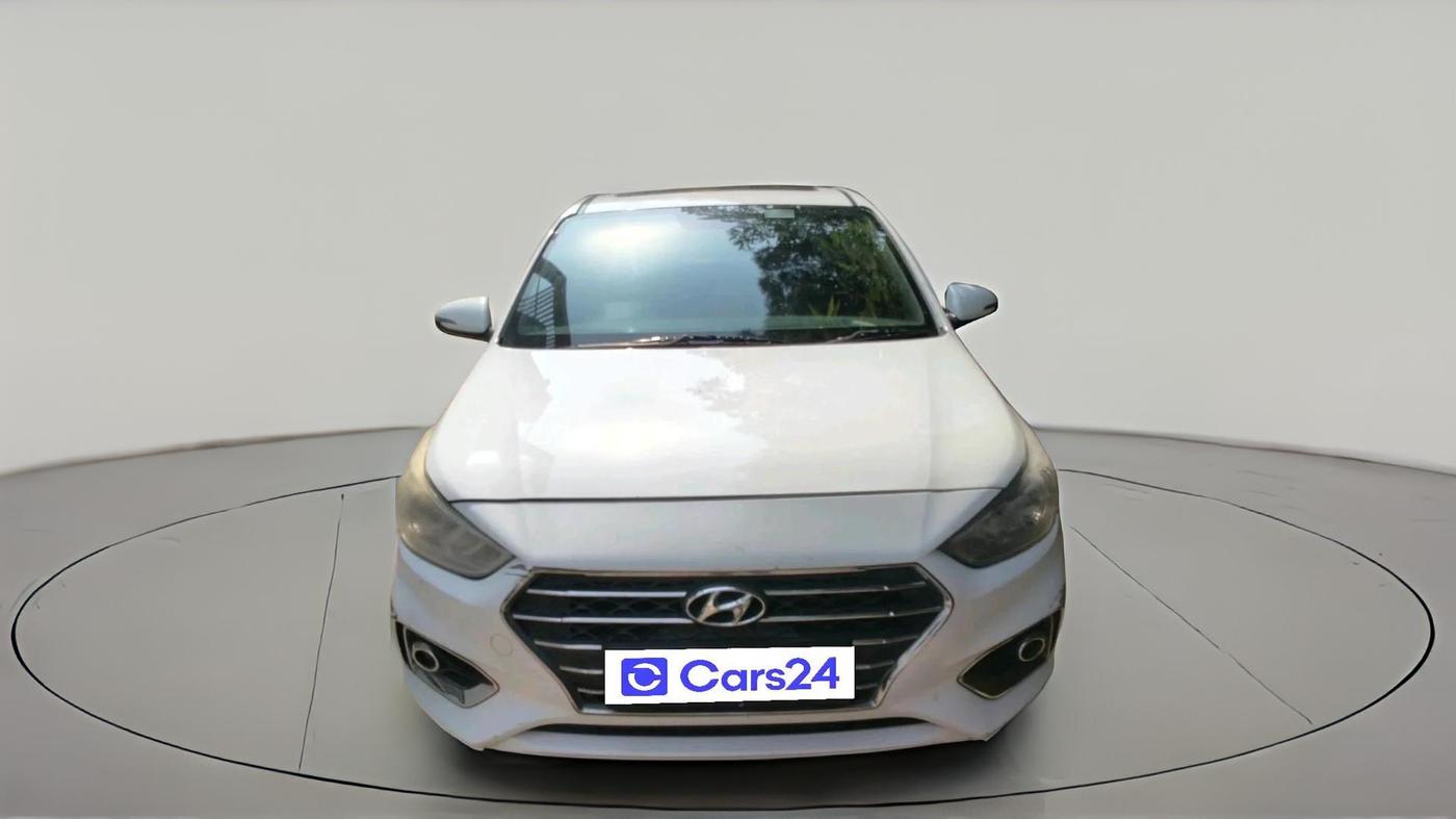 2018 Hyundai Verna 1.6 VTVT SX O, Petrol, Manual, 1,83,842 km, exterior