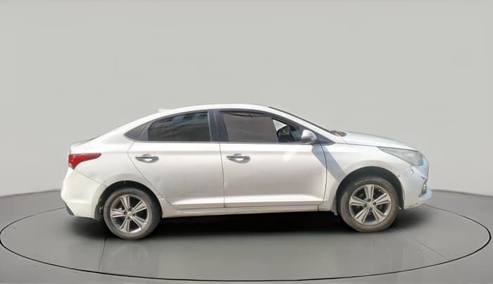 2018 Hyundai Verna 1.6 VTVT SX O, Petrol, Manual, 1,83,842 km, exterior