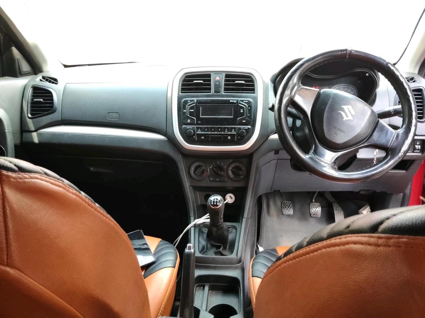 2017 Maruti Vitara Brezza VDI (O), Diesel, Manual, 1,74,049 km, interior