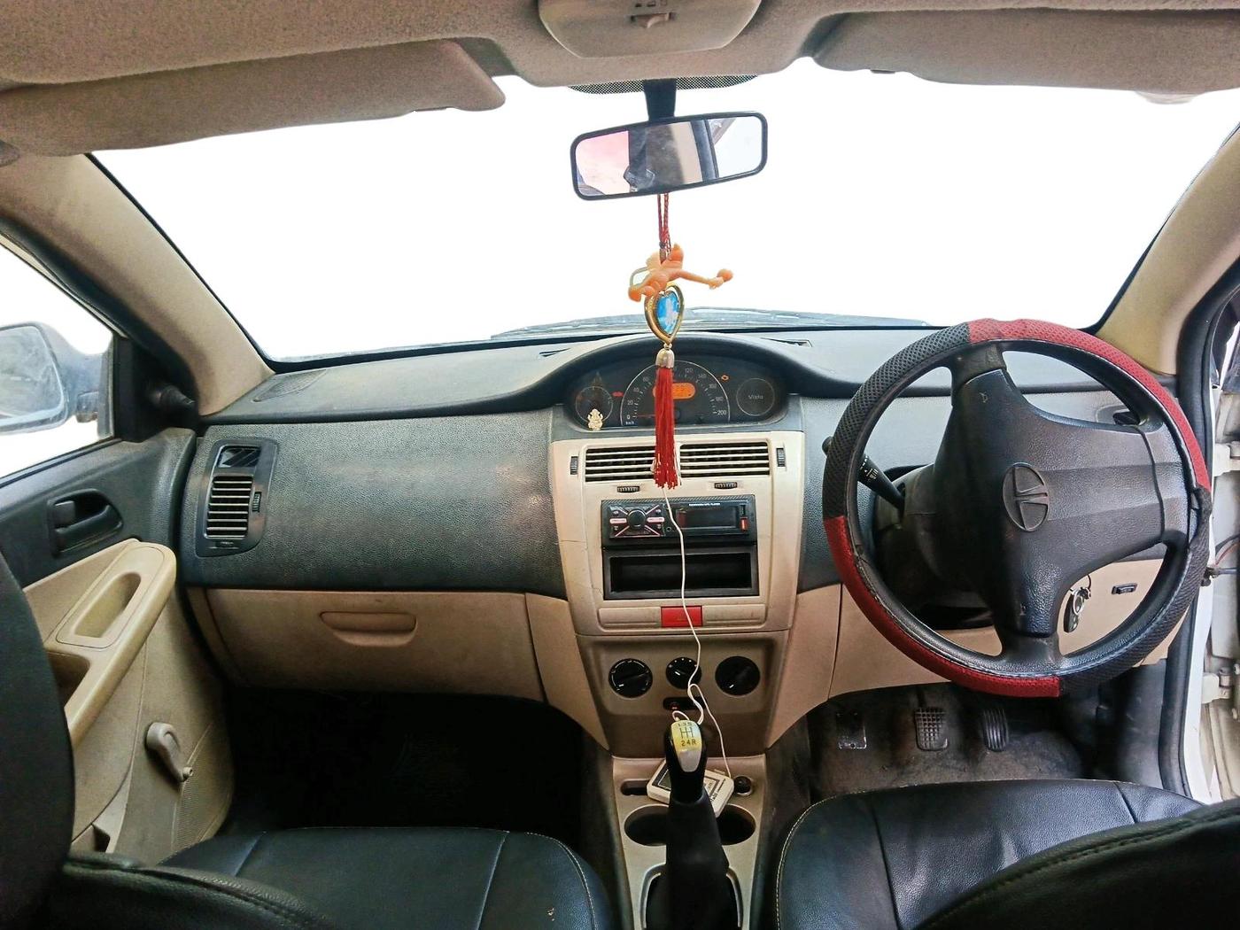 2013 Tata Indica Vista LS QUADRAJET, Diesel, Manual, 1,93,546 km, interior