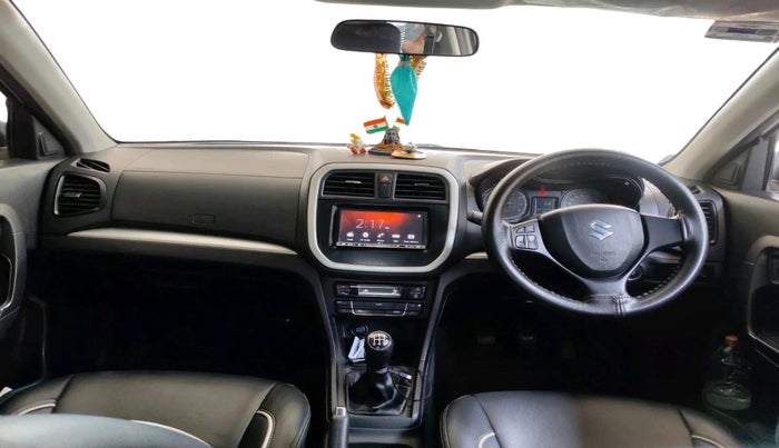 2020 Maruti Vitara Brezza VXI, Petrol, Manual, 89,948 km, interior