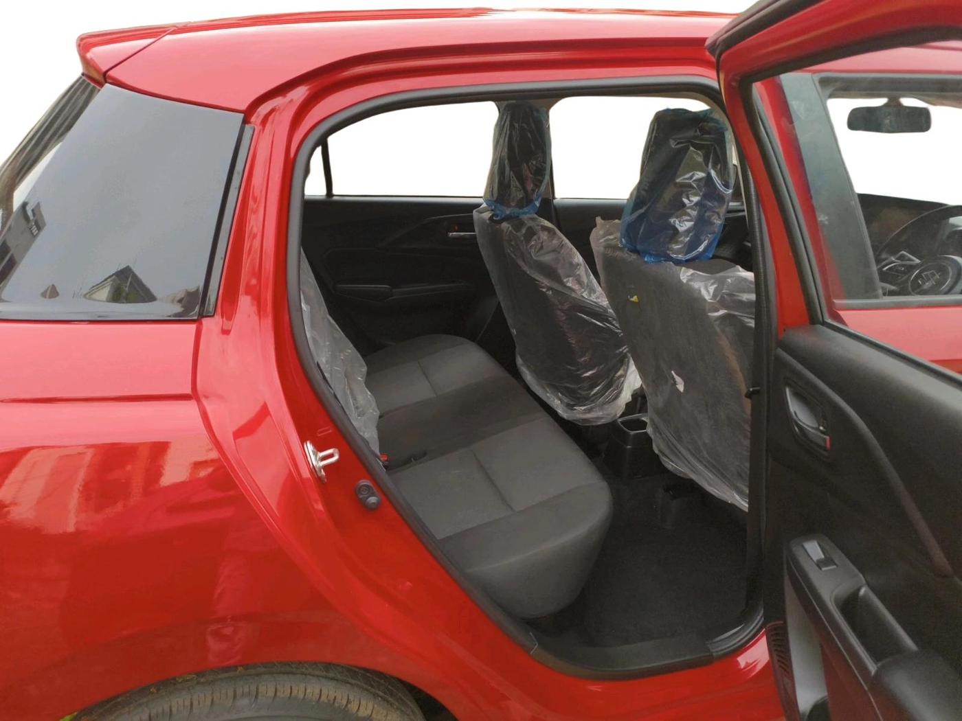 2026 Maruti Swift VXi, Petrol, Manual, 491 km, interior