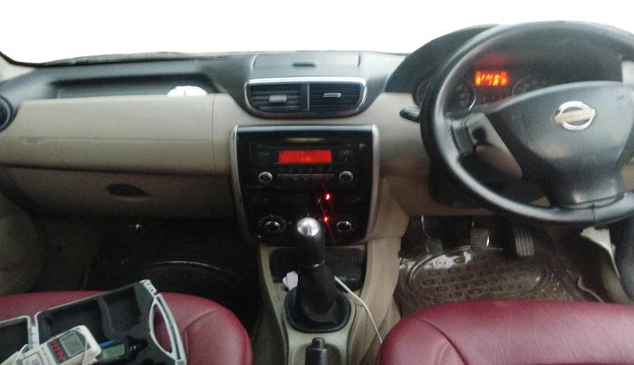 2014 Nissan Terrano XL D PLUS, Diesel, Manual, 2,10,219 km, interior