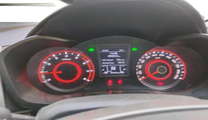 2021 Mahindra XUV300 W8 1.2 PETROL, Petrol, Manual, 48,065 km, interior