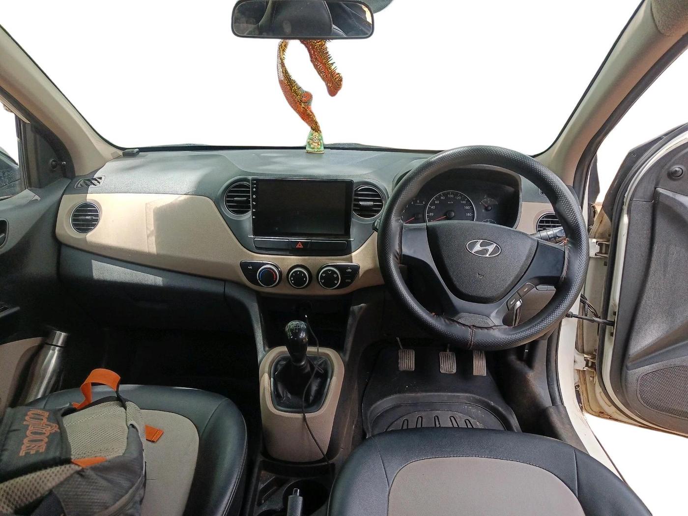 2018 Hyundai GRAND i10 PRIME T  CRDI, Diesel, Manual, 1,02,926 km, interior