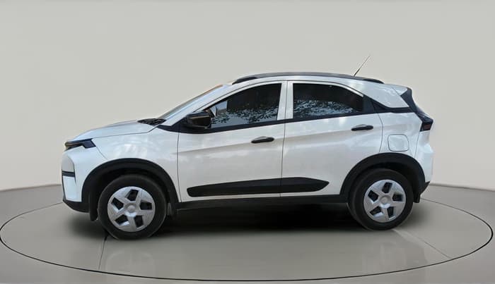 2025 Tata NEXON Smart Plus S 1.2 iCNG 6MT, CNG, Manual, 17,724 km, exterior